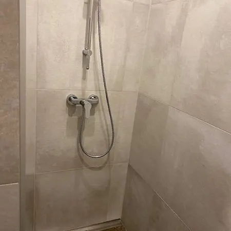 شقة Ferber 28